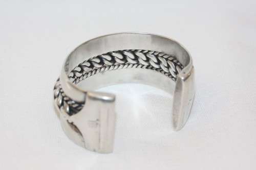 A truly spectacular vintage hand made Egyptian 800 Silver solid ladies bracelet (147.9g) = WOW!!!