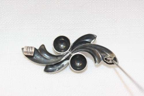 A superb mid-century sterling silver ladies brooch by Danish modernist designer John L. Lauritzen