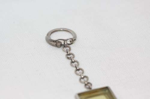 A stunning vintage solid silver photo frame key holder/ chain in fantastic condition