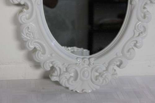 A stunning white ornately moulded oval wall mirror in awesome condition; Perfect to paint technique
