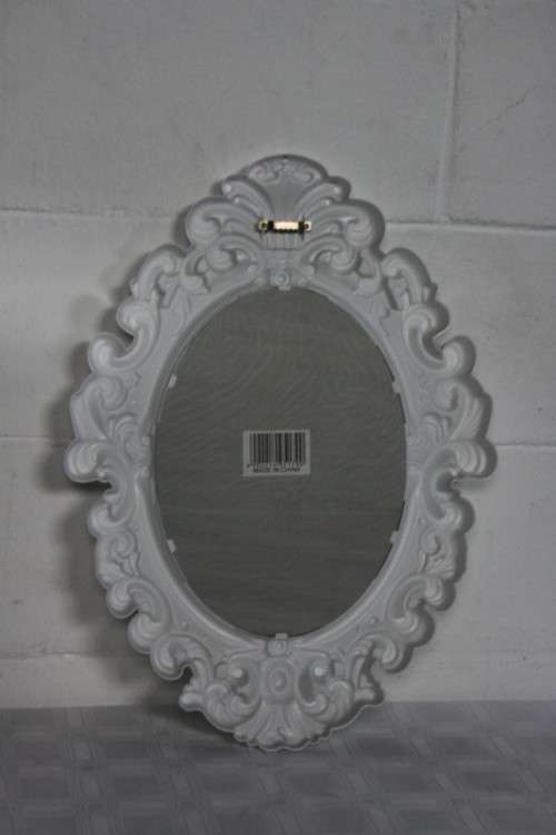 A stunning white ornately moulded oval wall mirror in awesome condition; Perfect to paint technique