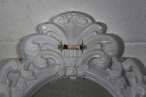 A stunning white ornately moulded oval wall mirror in awesome condition; Perfect to paint technique