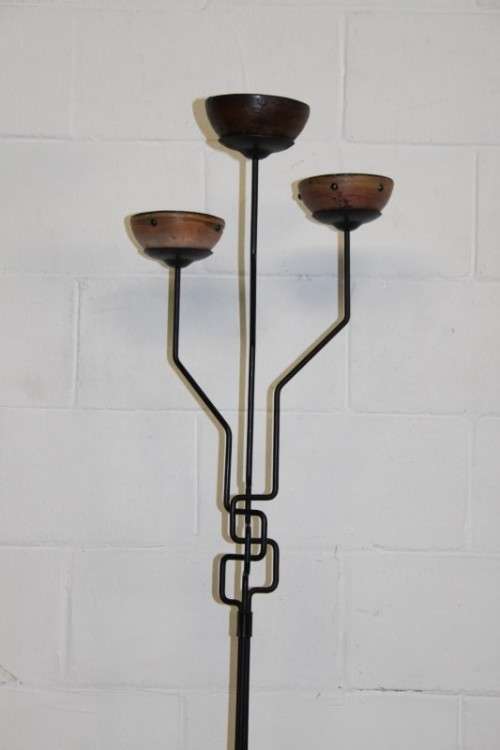 A stunning tall wrought iron 3-candle floor standing candle stand/ holder in excellent condition