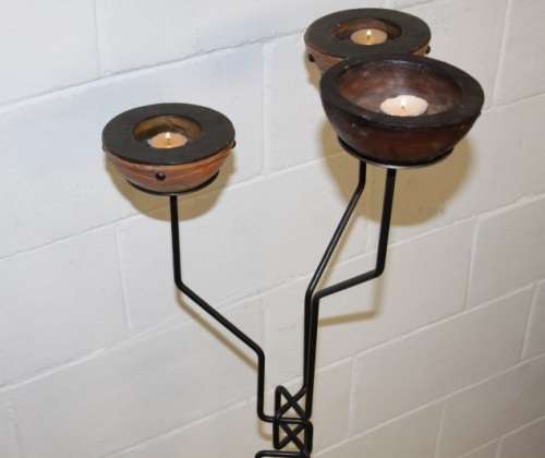 A stunning tall wrought iron 3-candle floor standing candle stand/ holder in excellent condition