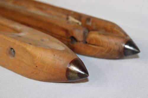 Two awesome antique loom shuttles with solid brass tips in great condition - bid/shuttle