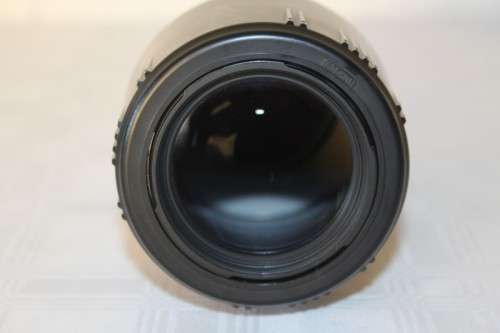 Very versatile Sigma 70-300mm 1:4-5.6 APO macro lens in very good condition - RS17Sale
