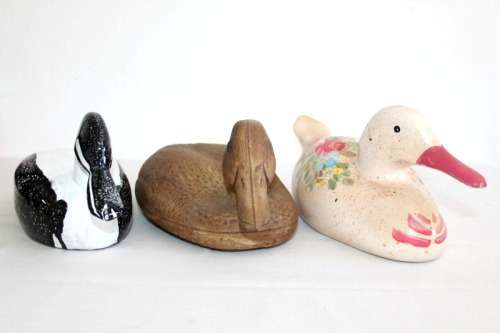 Three great ceramic/ pottery ornamental ducks including a Terracotta duck RS17Sale