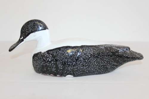 Three great ceramic/ pottery ornamental ducks including a Terracotta duck RS17Sale
