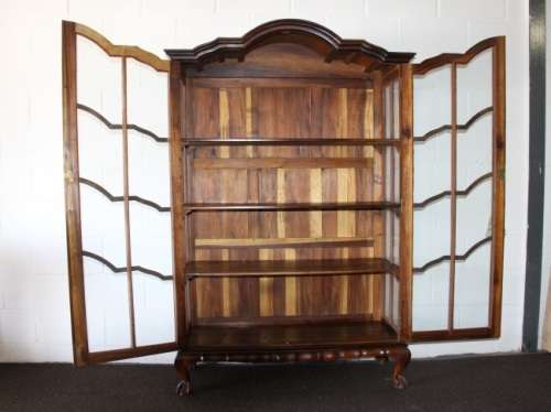 A gorgeous "gabled" display cabinet w/ large cottage pane doors & loads of space! Magnificent!!!