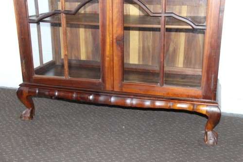A gorgeous "gabled" display cabinet w/ large cottage pane doors & loads of space! Magnificent!!!