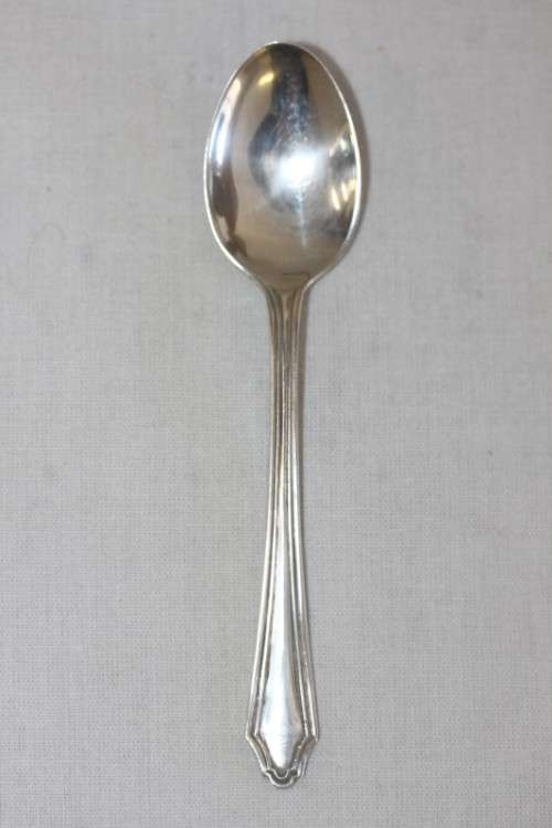 An exquisite vintage (c.1960) boxed set of six solid silver hallmarked demitasse spoons