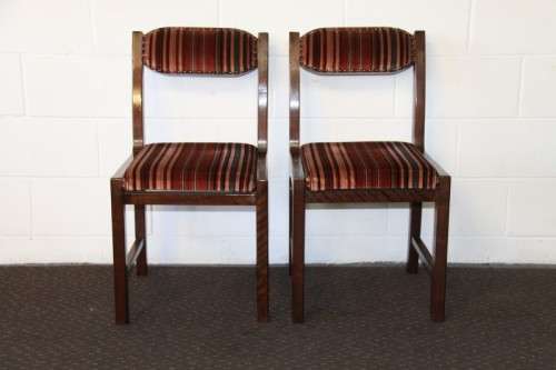 A stunning and beautifully upholstered vintage retro 8-seater dining suite in exquisite condition