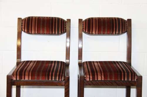 A stunning and beautifully upholstered vintage retro 8-seater dining suite in exquisite condition