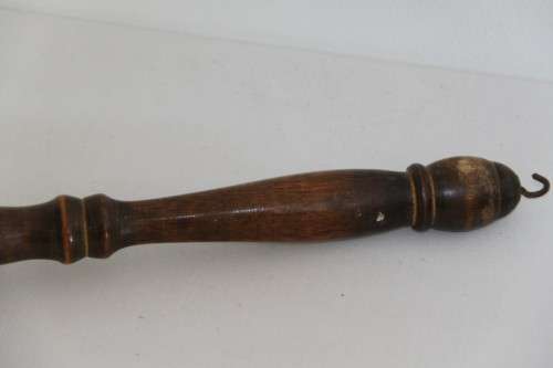 An authentic antique Victorian full size copper "coal" bed warmer with a mahogany handle - RS17Sale
