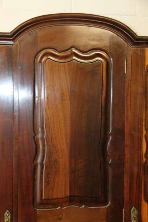An exquisite gabled three-door solid Imbuia ball & claw wardrobe w/ a full length mirror - RS17Sale