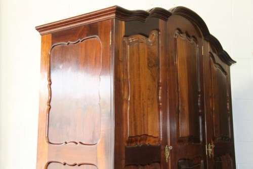 An exquisite gabled three-door solid Imbuia ball & claw wardrobe w/ a full length mirror - RS17Sale