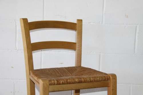 An awesome tall yellow wood bentwood back bar/ cafe chair with and wicker seat in great condition