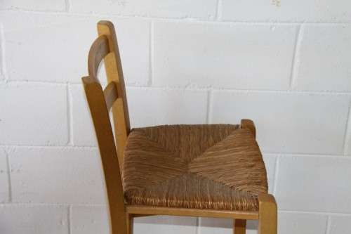 An awesome tall yellow wood bentwood back bar/ cafe chair with and wicker seat in great condition