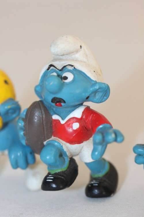 An awesome collection of 10x highly collectable (scarce) vintage Smurf figurines - RS17Sale
