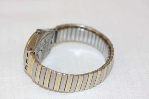 A beautiful Swiss made two-tone (Silver & gold) Swatch "Irony" ladies watch in working condition
