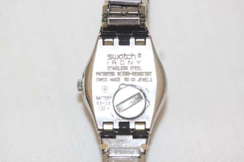 A beautiful Swiss made two-tone (Silver & gold) Swatch "Irony" ladies watch in working condition