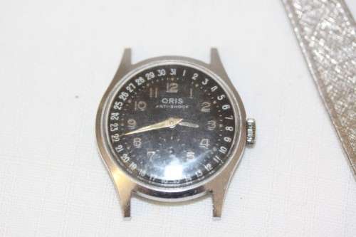 A 'job lot' of assorted ladies & gents watches for spares or for restoration incl Swatch - RS17Sale