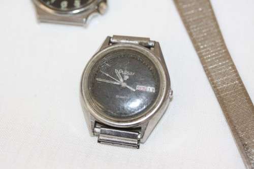 A 'job lot' of assorted ladies & gents watches for spares or for restoration incl Swatch - RS17Sale