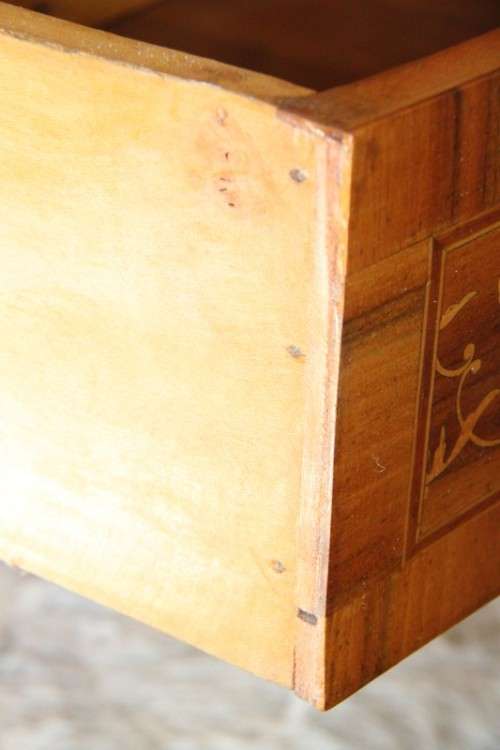 A spectacular vintage Queen Anne fall-top writing bureau with stunning inlays and 2x large drawers