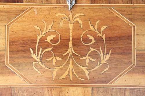 A spectacular vintage Queen Anne fall-top writing bureau with stunning inlays and 2x large drawers