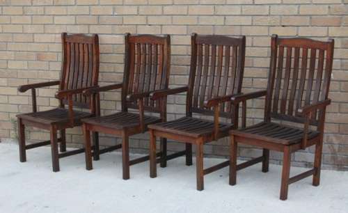An awesome Garden Pro solid wooden 8-seater garden/ patio set including 8x armchairs & extend table