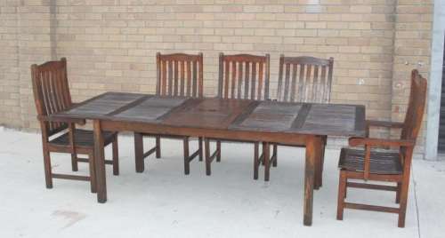 An awesome Garden Pro solid wooden 8-seater garden/ patio set including 8x armchairs & extend table