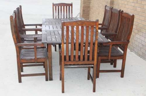 An awesome Garden Pro solid wooden 8-seater garden/ patio set including 8x armchairs & extend table