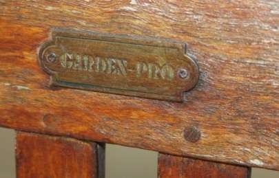 An awesome Garden Pro solid wooden 8-seater garden/ patio set including 8x armchairs & extend table