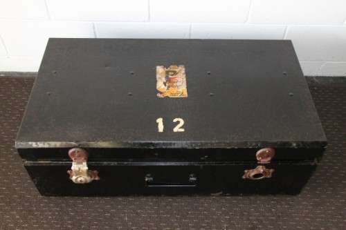 Awesome large vintage c1970's metal travel/ storage trunk; loads of space for storage - RS17Sale