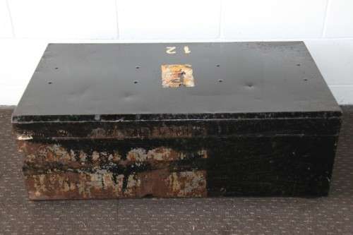 Awesome large vintage c1970's metal travel/ storage trunk; loads of space for storage - RS17Sale