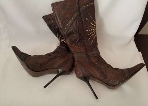 A beautiful and very sexy pair of brown ladies 1to3 mid-calf "studded" stiletto heel zip-up boots