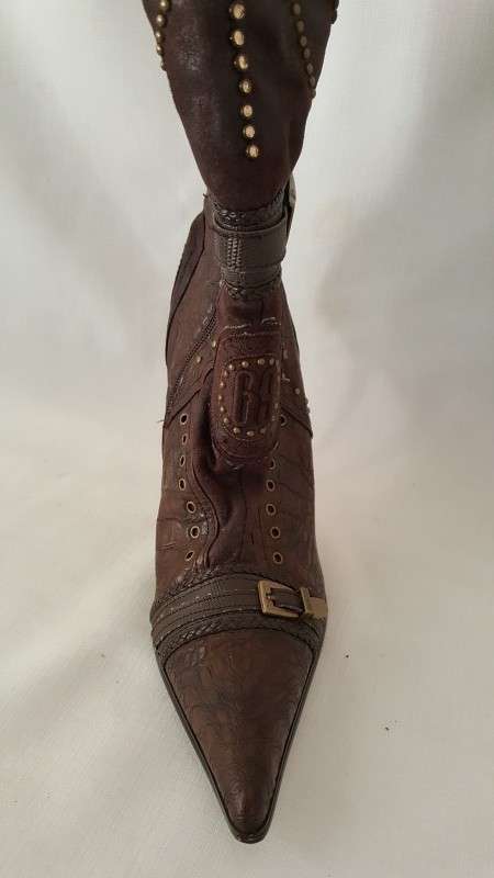 A beautiful and very sexy pair of brown ladies 1to3 mid-calf "studded" stiletto heel zip-up boots