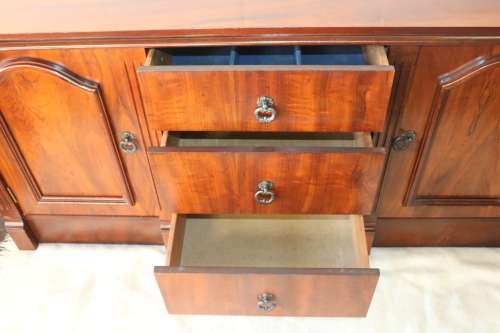 Stunning teak side server with loads of space w/ cutlery drawers & ornate handles
