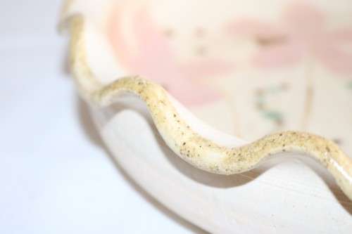 Great pottery display plate - stunning in your kitchen/ living room - in great condition - RS17Sale