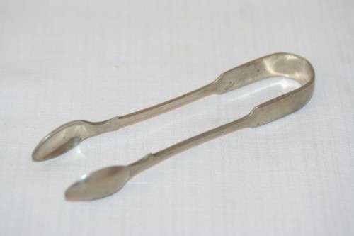 A stunning antique stamped Daniel & Arter Brazilian Silver sugar tongs in great condition - RS17Sale