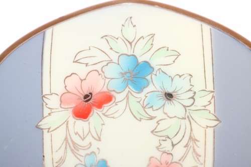 A wonderfully elegant vintage hand mirror with bevelled glass in great condition - RS17Sale