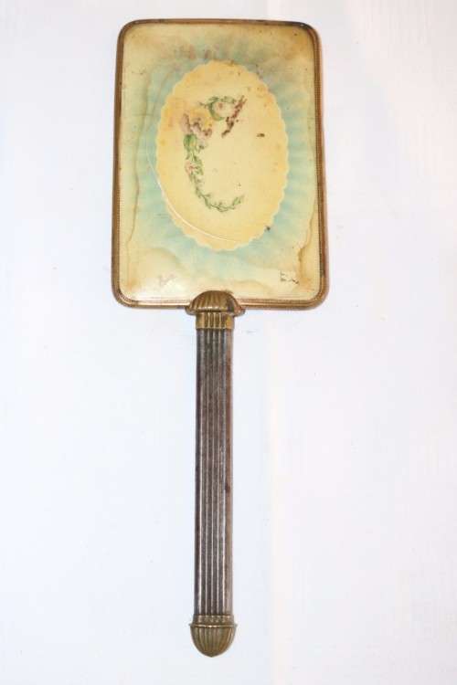 A lovely and elegant vintage handheld vanity mirror with bevelled glass - RS17Sale