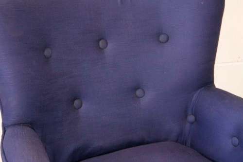 A wonderful upholstered button-back ladies skirted vanity chair in great condition - RS17Sale