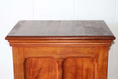An awesome and practical storage cabinet/ pedestal with space for storing linen, drinks, etc.