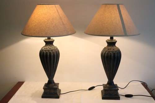 2x magnificent tall table lamps w/ gorgeous lampshades - amazing in your living room - price/lamp