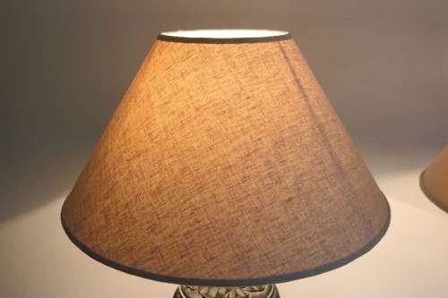 2x magnificent tall table lamps w/ gorgeous lampshades - amazing in your living room - price/lamp