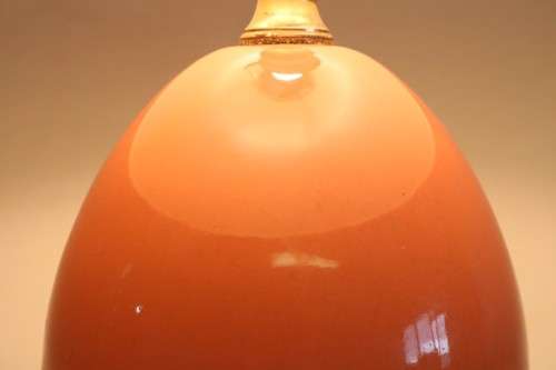 A lovely porcelain salmon-coloured coffee table lamp with a shade - very stylish - RS17Sale
