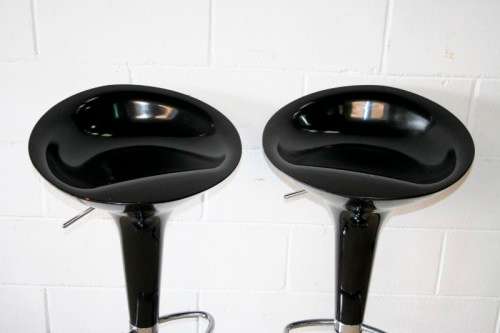 A pair of wonderful funky black & chrome height adjustable bombo style bar/counter chairs - RS17Sale