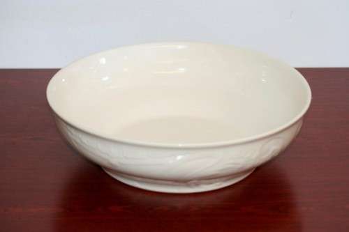 A beautiful X-large (39.5cm) Belgian made Royal Boch "Classic" Ivory porcelain bowl = Stunning!!!
