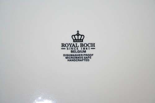 A beautiful X-large (39.5cm) Belgian made Royal Boch "Classic" Ivory porcelain bowl = Stunning!!!